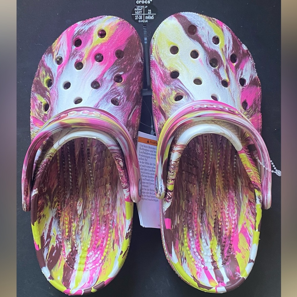 Crocs clogs